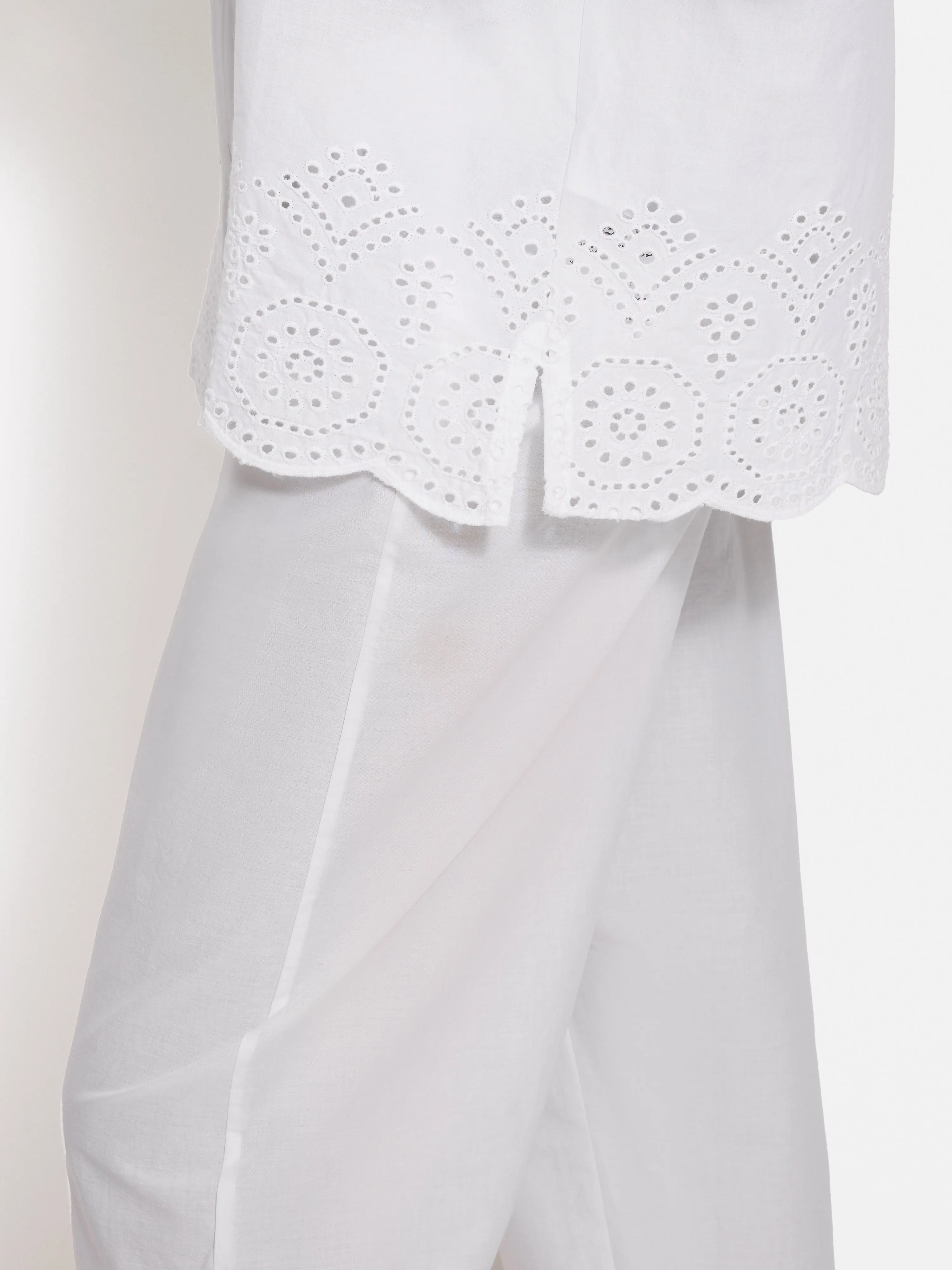 Broderie Anglaise Short Sleeved Pyjama Top | White