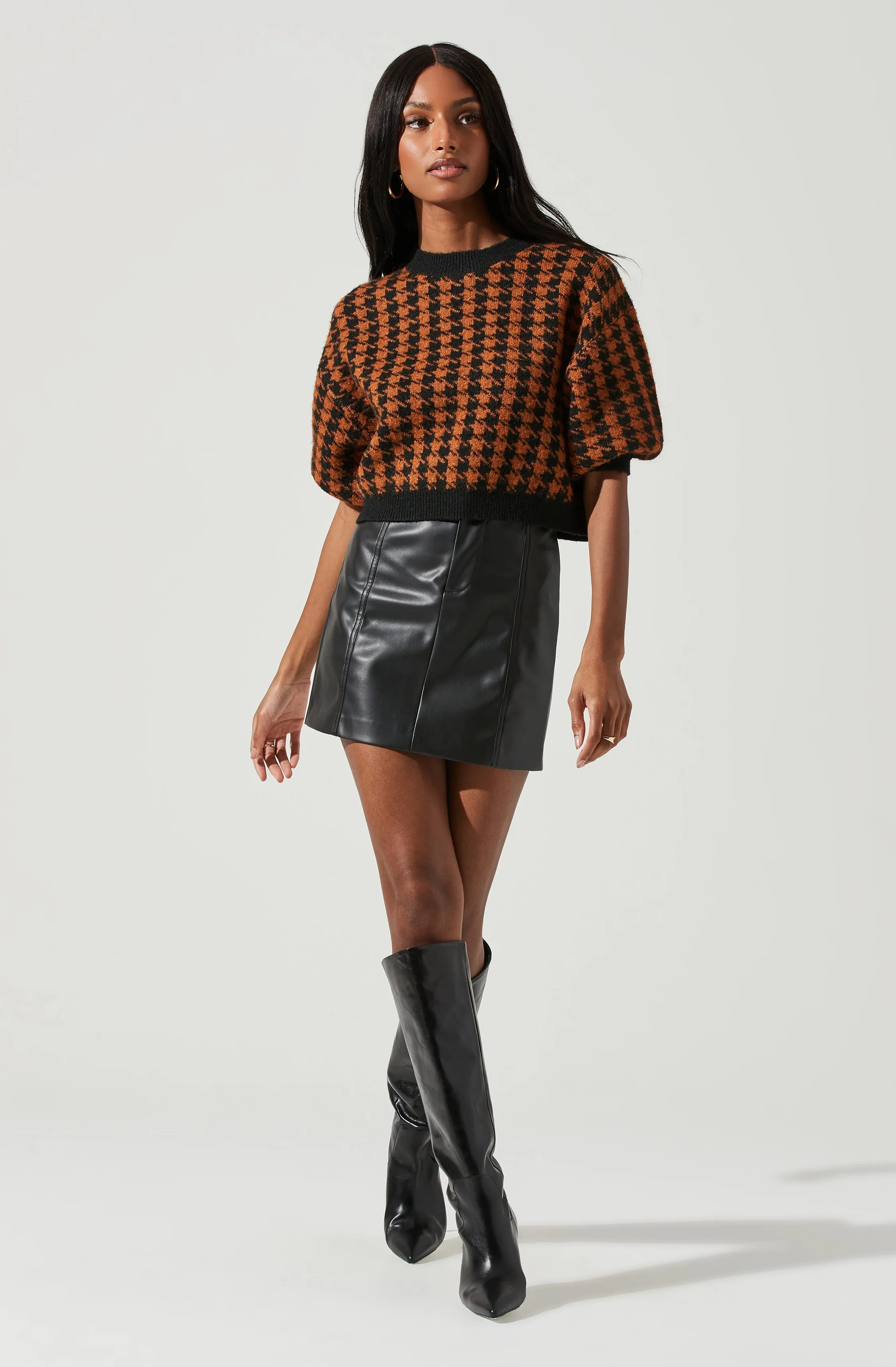 Colette Houndstooth Short Sleeve Sweater