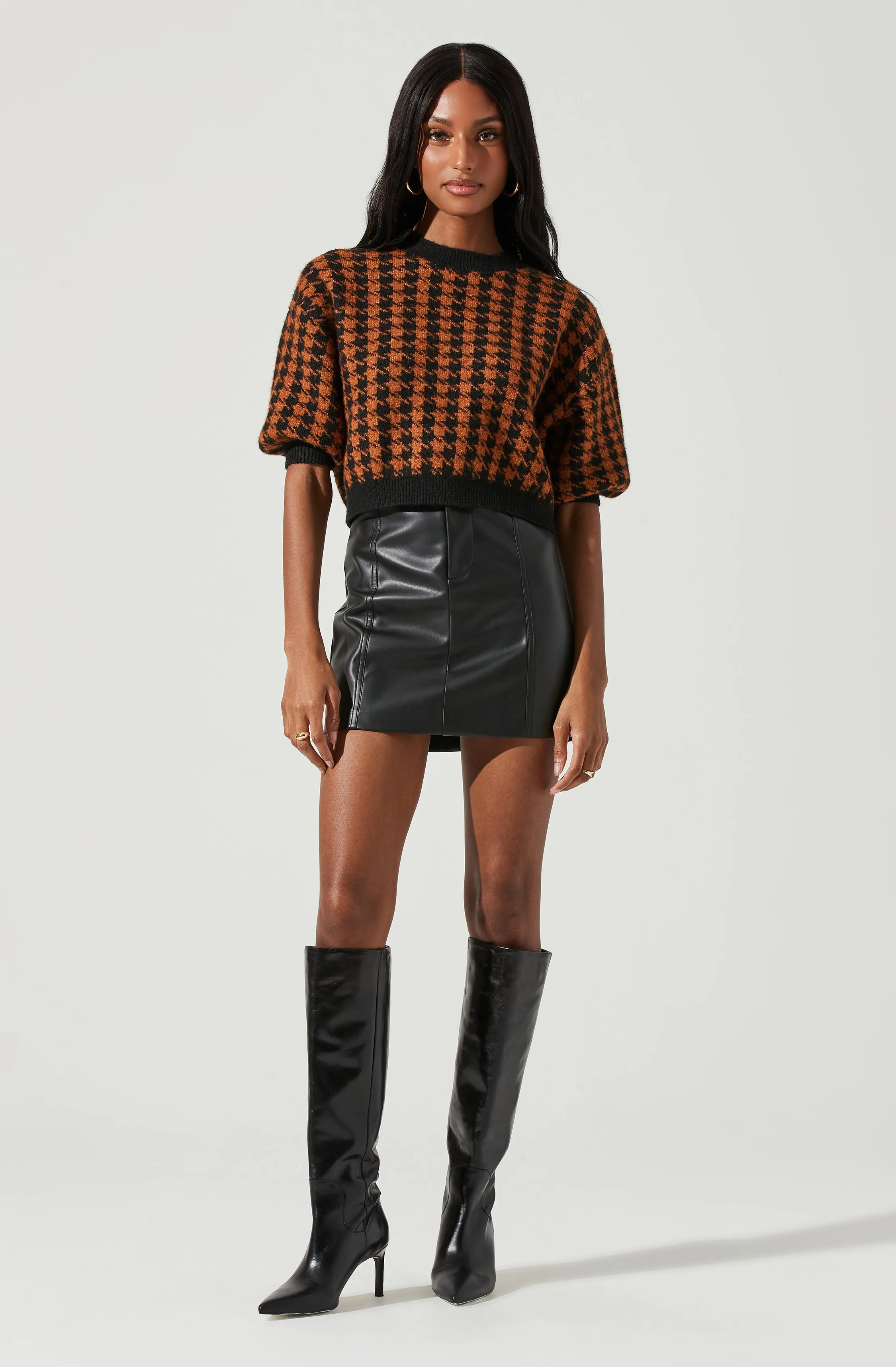 Colette Houndstooth Short Sleeve Sweater