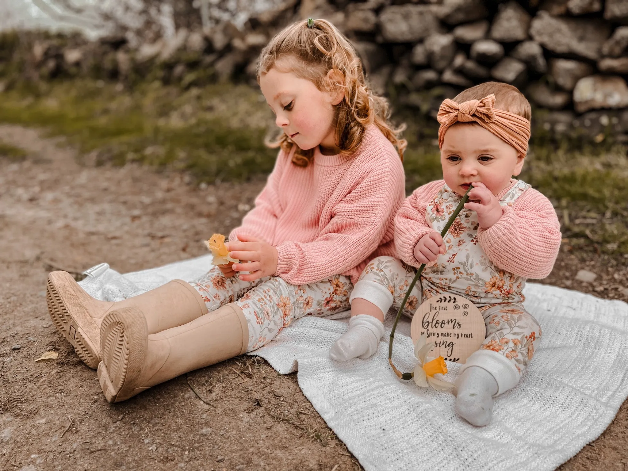 VINTAGE FLORAL Dungarees